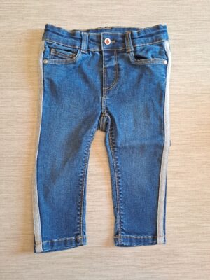 91-48 (1) Jean - 18 mois