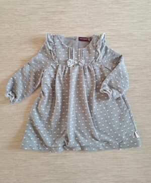 93-15 (1) Robe - 18 mois