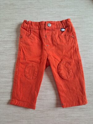 96-42 (1) Jean - 6 mois