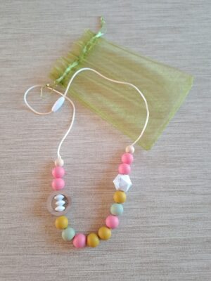 1-183 (1) Collier d'allaitement, de portage et de dentition