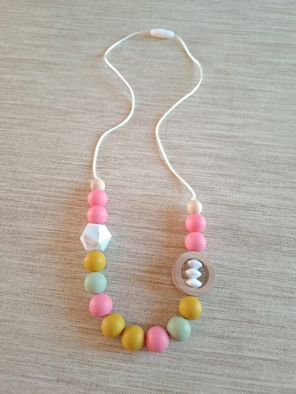 1-183 (2) Collier d'allaitement, de portage et de dentition