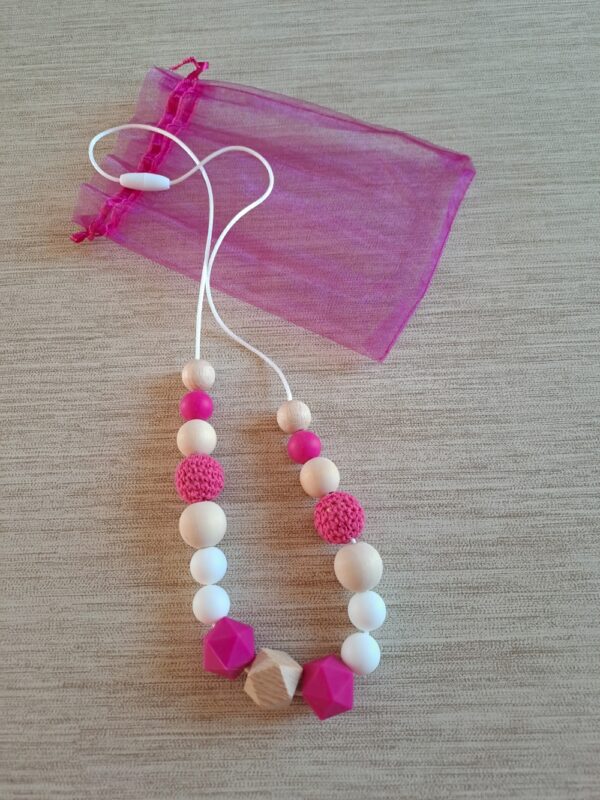 1-97 (1) Collier d'allaitement, de portage et de dentition