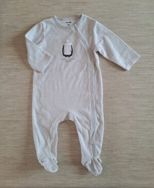 115-117 (1) Pyjama - 9 mois