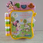 118-6 (1) Livre musical Minnie - 0/6m