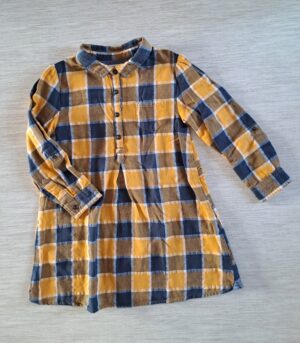 118-65 (1) Robe - 4 ans